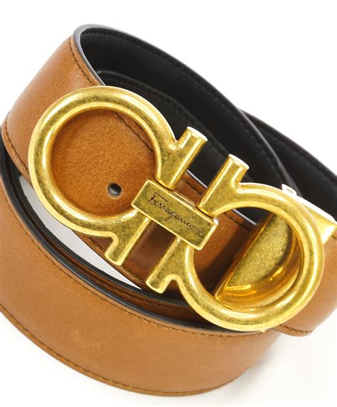 salvatore ferragamo gancini buckle belt